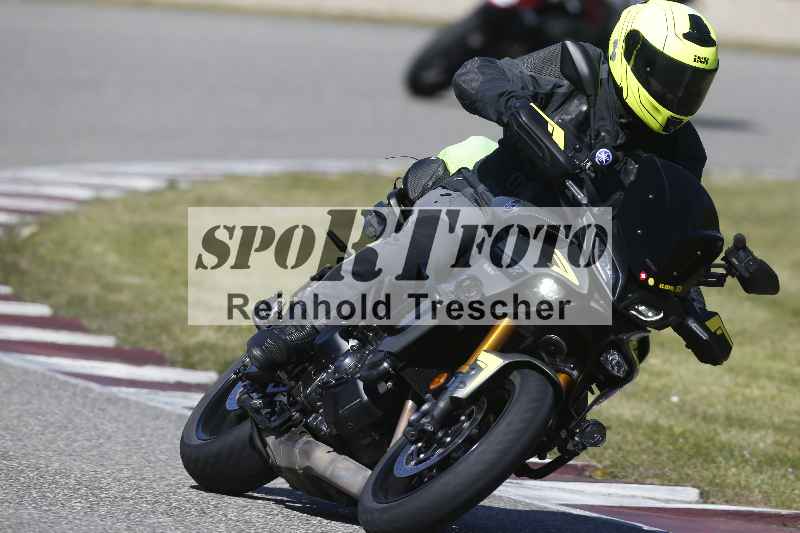 /01 02.04.2026 MAZ ADR/Gruppe gelb Gruppe gruen/57-1